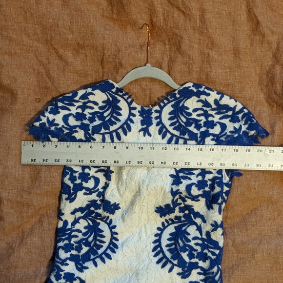 Tadashi Shoji floral lace dress - Picture 4 of 7